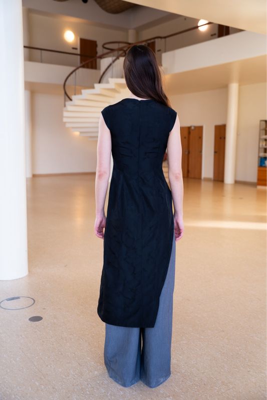 Slash Dress x Cap Sleeves - Puff and Pencil