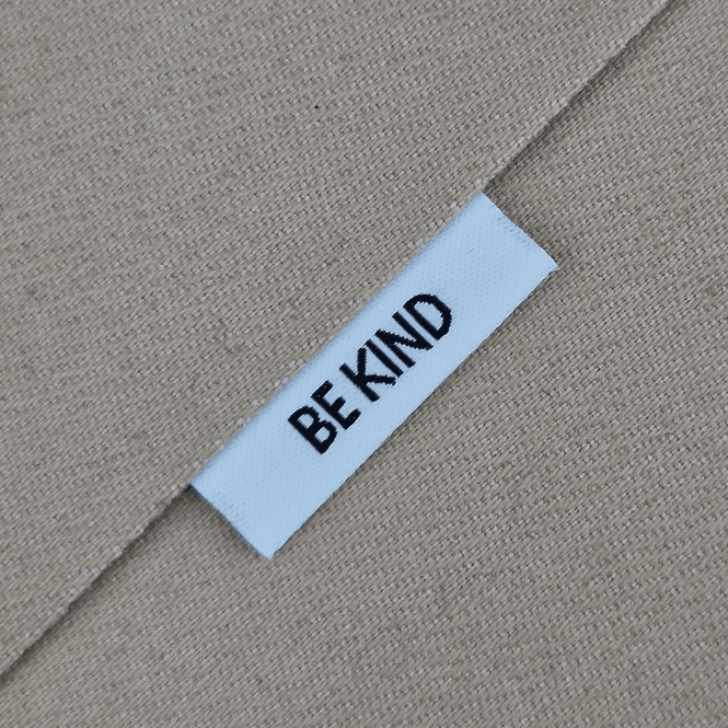Hovedbilde BE KIND - Hvit merkelapp 5 stk