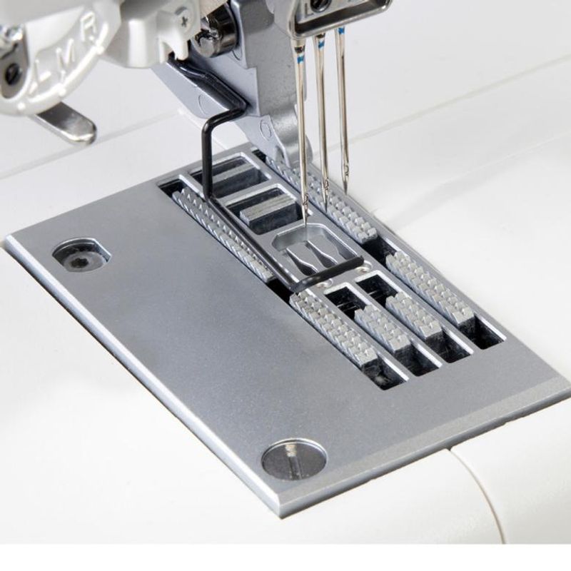 Janome Cover Pro 3000P - DEMOmaskin