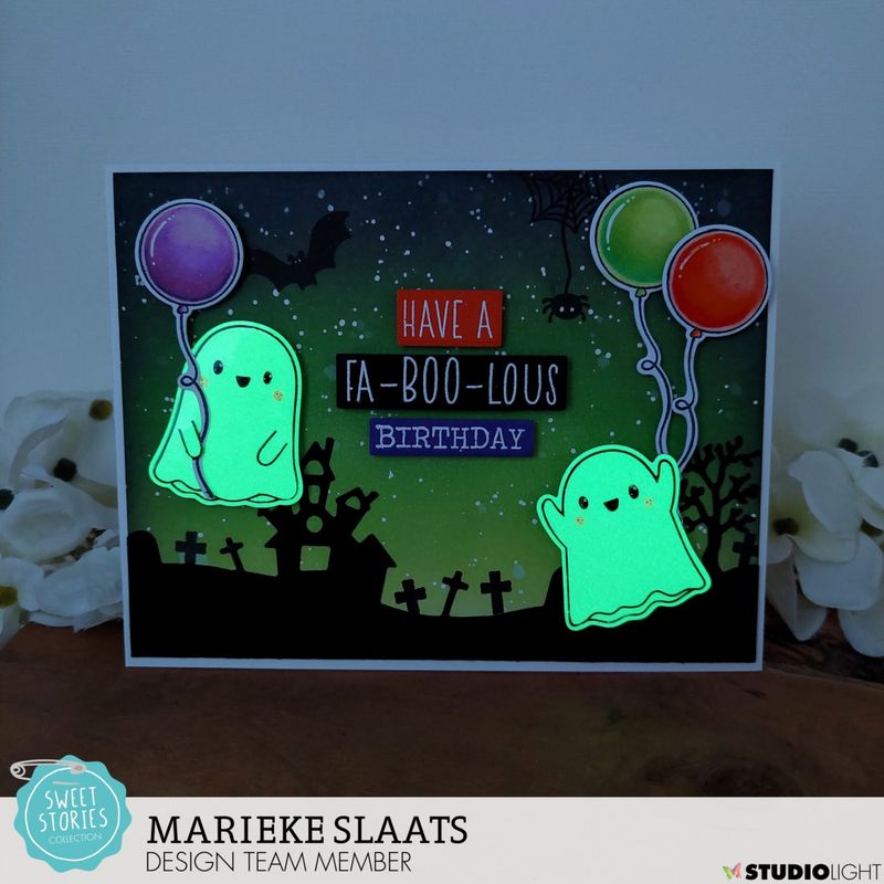 Essentials Glow in the Dark Sticker Paper A5 5pk