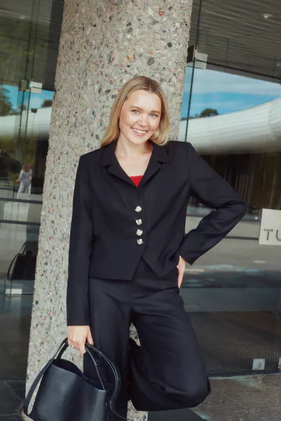 Sonja Jakke - F&aelig;brik