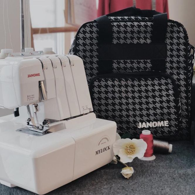 Hovedbilde   Janome Overlockveske m/skulderrem