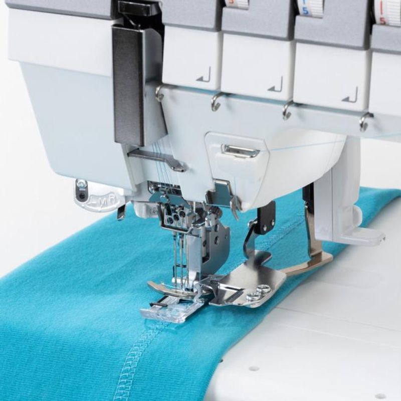 Janome Cover Pro 3000P - DEMOmaskin