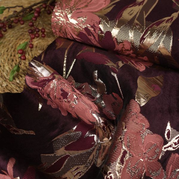 Anastasia - Jacquard Metallic